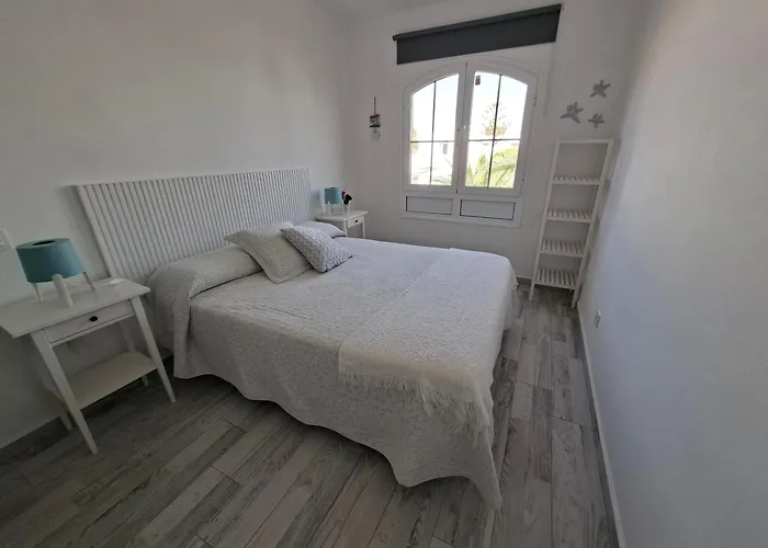 Marcastell Ajaches Views Apartman *